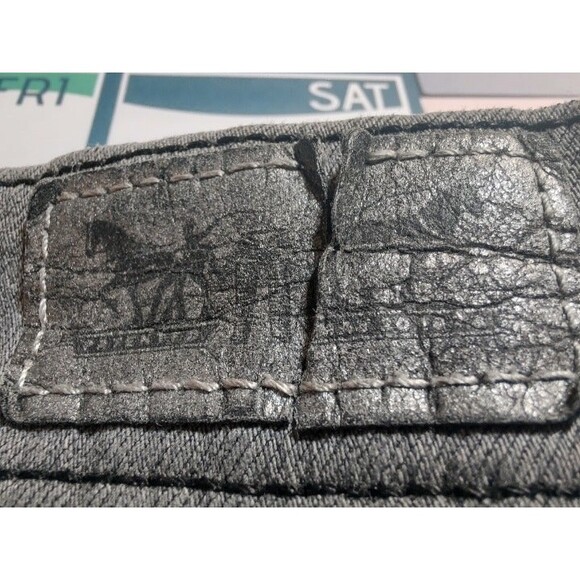 Levi Strauss & Co Silver Label Mid-Rise Skinny Jeans, W32 L32 - Picture 5 of 12